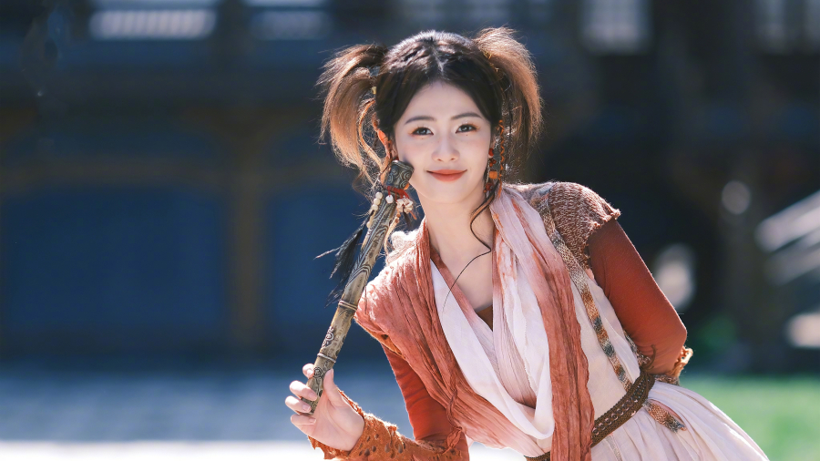 美女明星白鹿，白月梵星影视高清5k壁纸